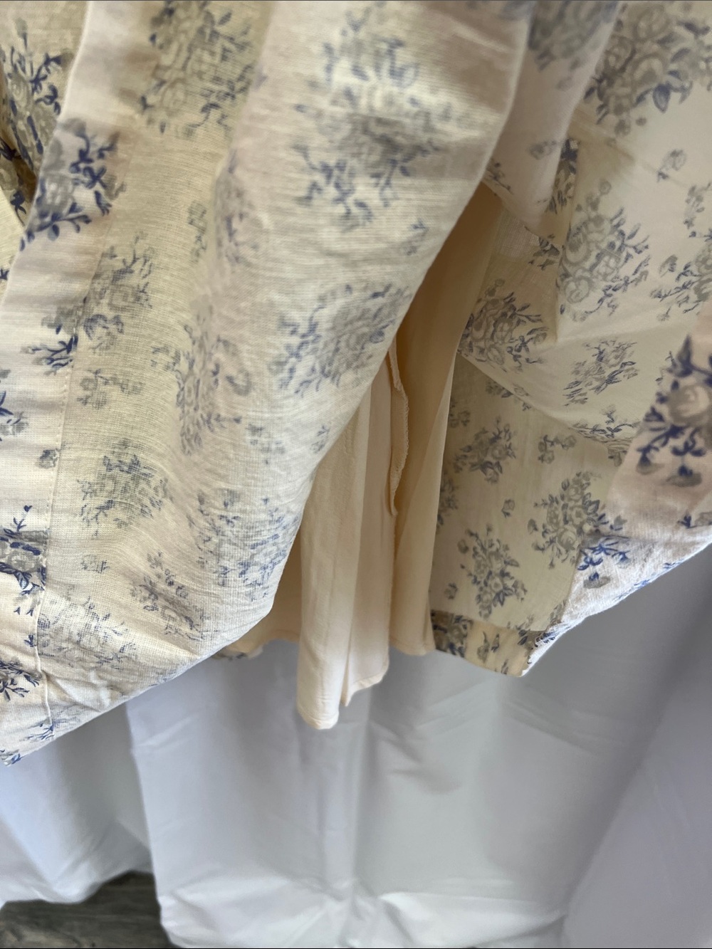 Floral Print Square Neck Contrast Pipinig Dress - Picture 14 of 16